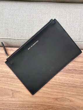 Want Les Essentiels Black Leather Zip Pouch Wallet Bag